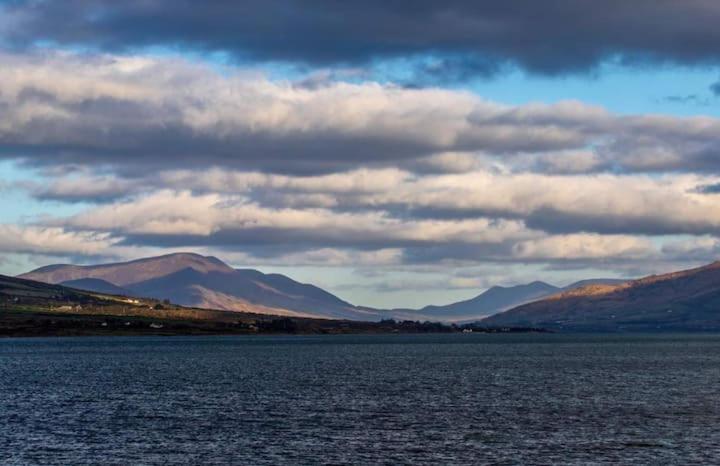 Skellig View Harbour View Sunrise Apartment Portmagee Dış mekan fotoğraf
